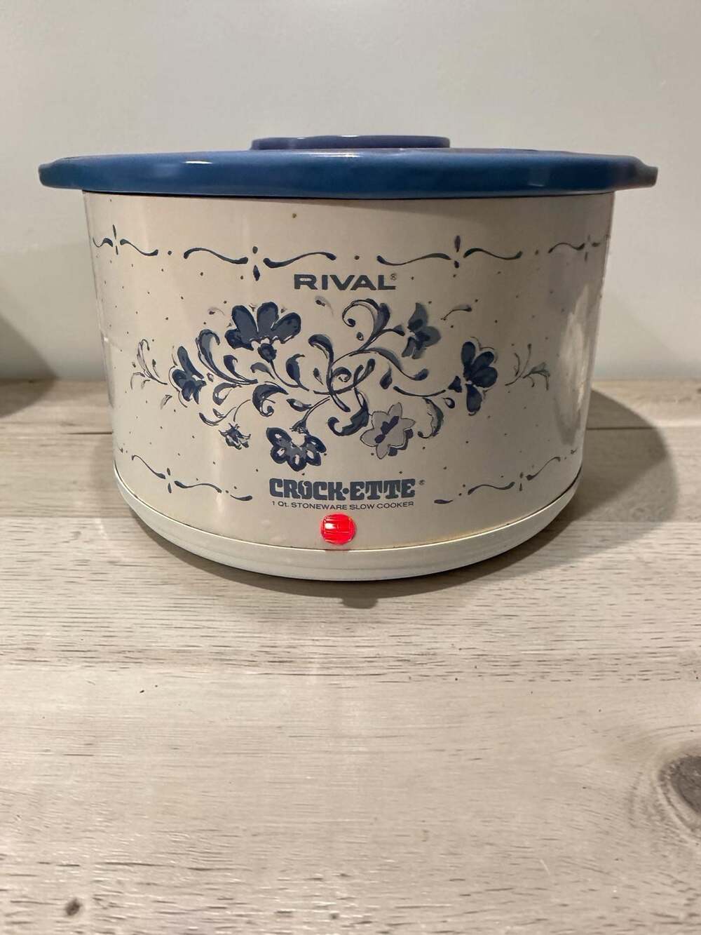 Rival Crock-Ette 1 Qt Stoneware Slow Cooker, Blue Floral Pattern